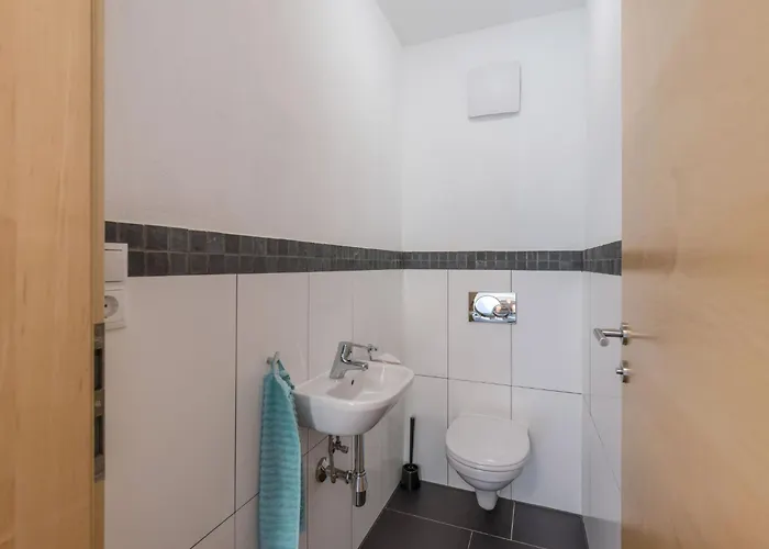 In Brandberg Mit Garten By Interhome * مايرهوفن